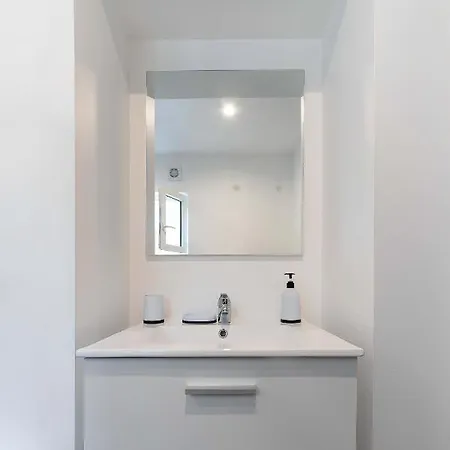 Apartment Le Celest - Climatises - Centre